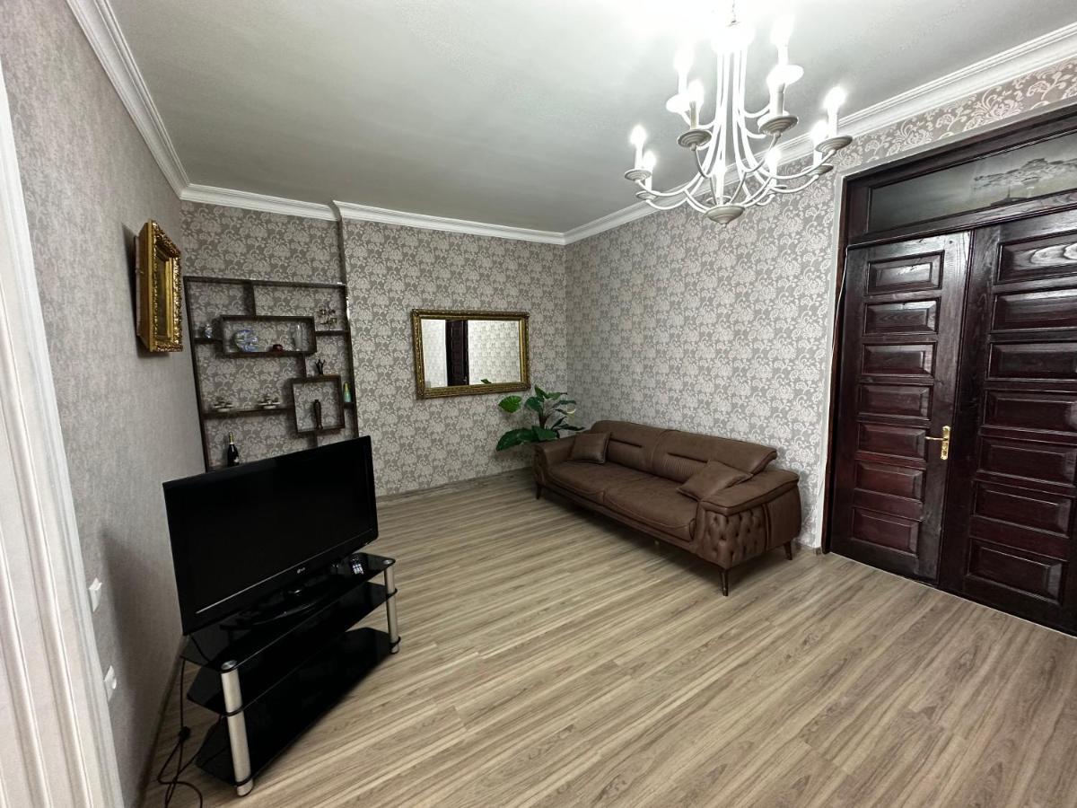 Heart Of Boulvard Apartment Batumi Ngoại thất bức ảnh